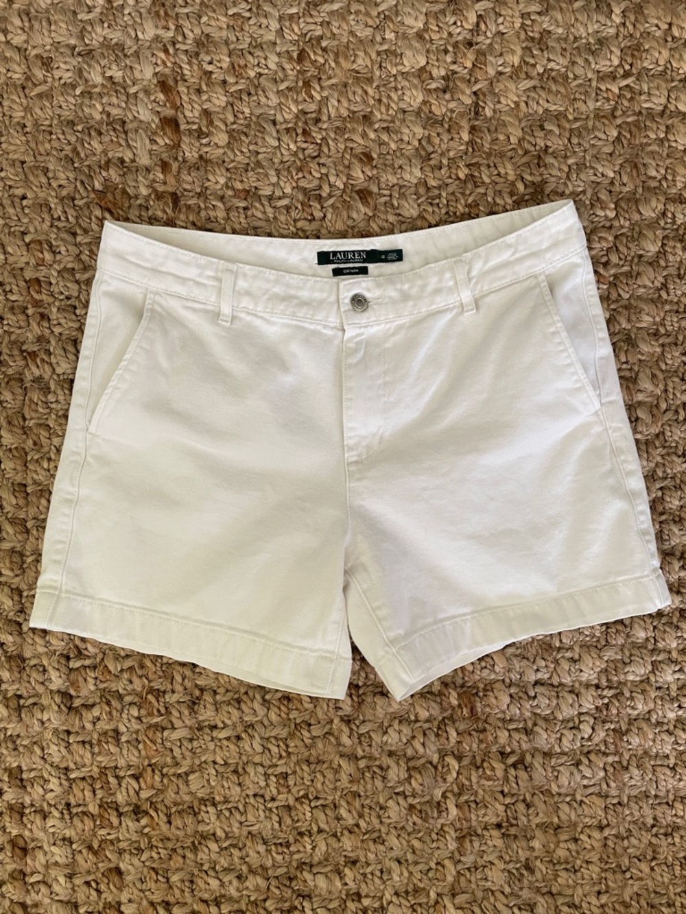 Lauren Ralph Lauren White Denim Shorts Size 12 Classic Flat Front Summer - Picture 2 of 8